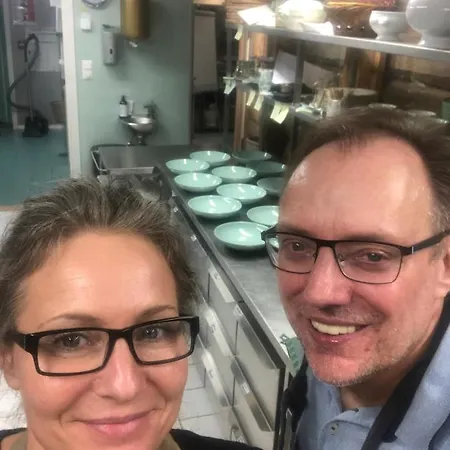 Gronset Skysstasjon 3* Vinjeora