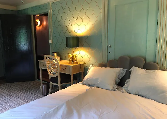 Gronset Skysstasjon B&B 3*