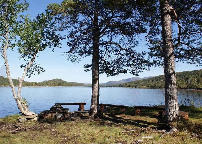 Gronset Skysstasjon Bed & Breakfast 3*