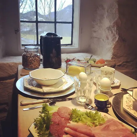 Gronset Skysstasjon *